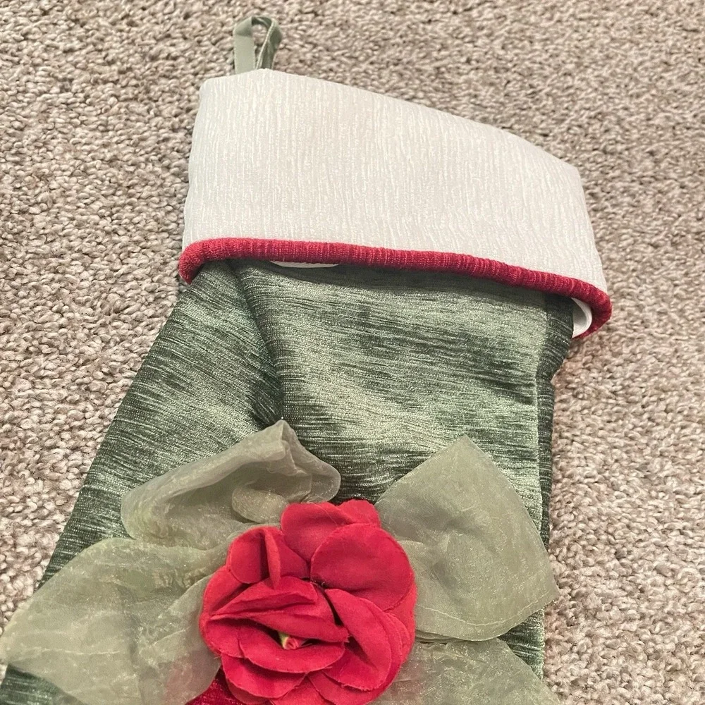The Unbranded Brand 18 inches